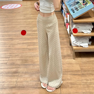 㼑в��c΢��ѝŮ�ļ�����2026�¿�����@��С���������nϵ�\��ѝ