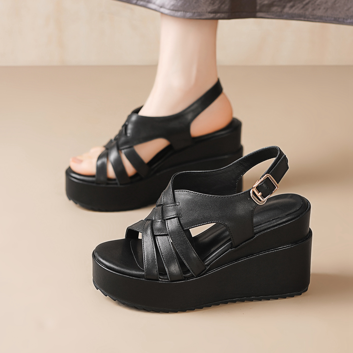 Sandal cao gót nữ hở mũi quai khóa, đế xuồng dệt da bò, gót 10 cm — Da bò trắng gạo