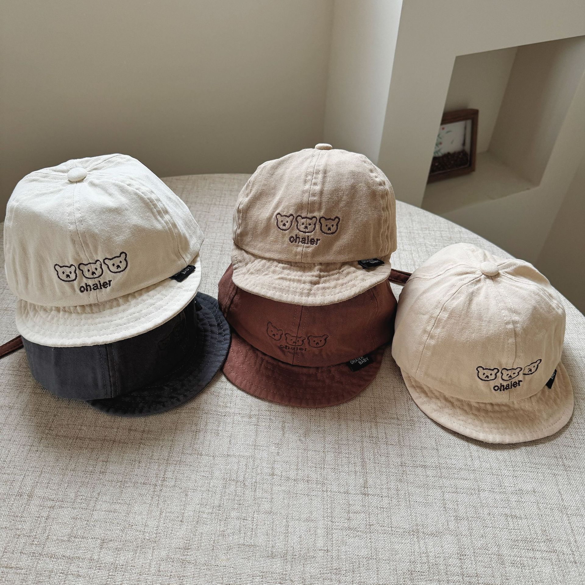 Sombreros para niños 2024 primavera nuevos niños y niñas gorras coreanas de estilo occidental gorras de béisbol para bebés gorras para el sol para bebés image 3