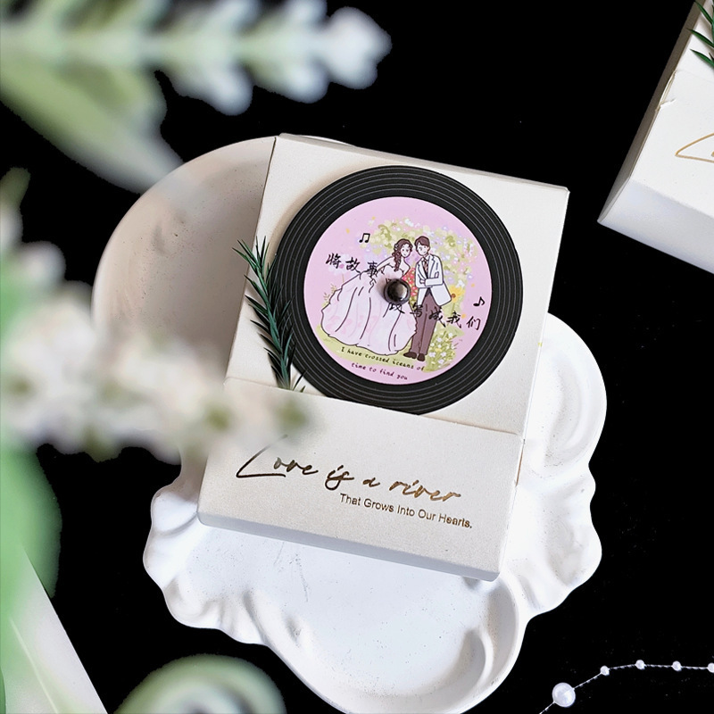 新しいレコードウェディングキャンディボックス結婚式婚約簡単折りたたみウェディングキャンディバッグウェディングキャンディボックスクリエイティブなお土産DIYギフトボックス|undefined
