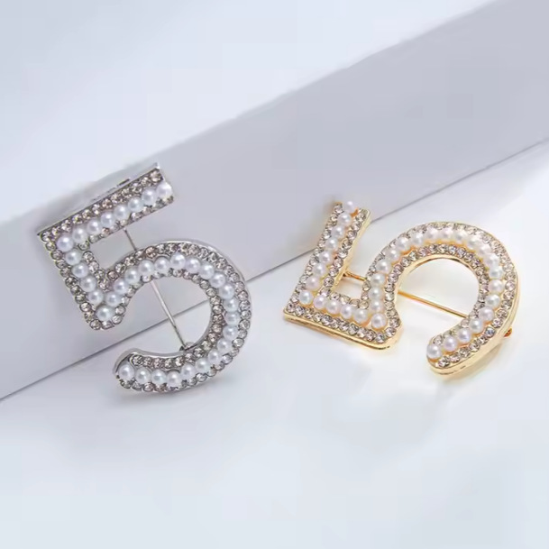Gold Tarnish Pearl Brooch for Bridesmaids & Office Wear