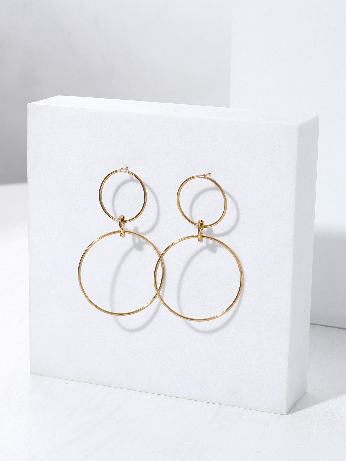 Simple Geometric Circle Stainless Steel 18k Double Hoop Earrings display picture 2