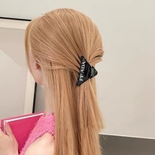 �߶���~��ĸ�����ΰlץŮ2024�¿��̖���Rβץ�A���X�����~�A