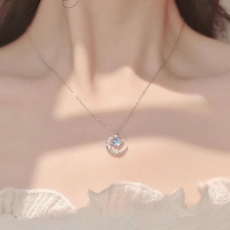 八芒星ネックレス女性の夏のライト高級ニッチデザイン星と月鎖骨 2025 ジュエリー新しいペンダントファッション|undefined