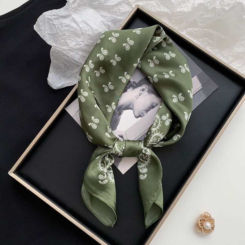 Bufanda de seda, bufanda cuadrada, sentido avanzado, nueva bufanda de seda de simulación, chal estampado, bufanda decorativa de todo fósforo, pañuelo en la cabeza, cinturón para el cabello, cabello atado