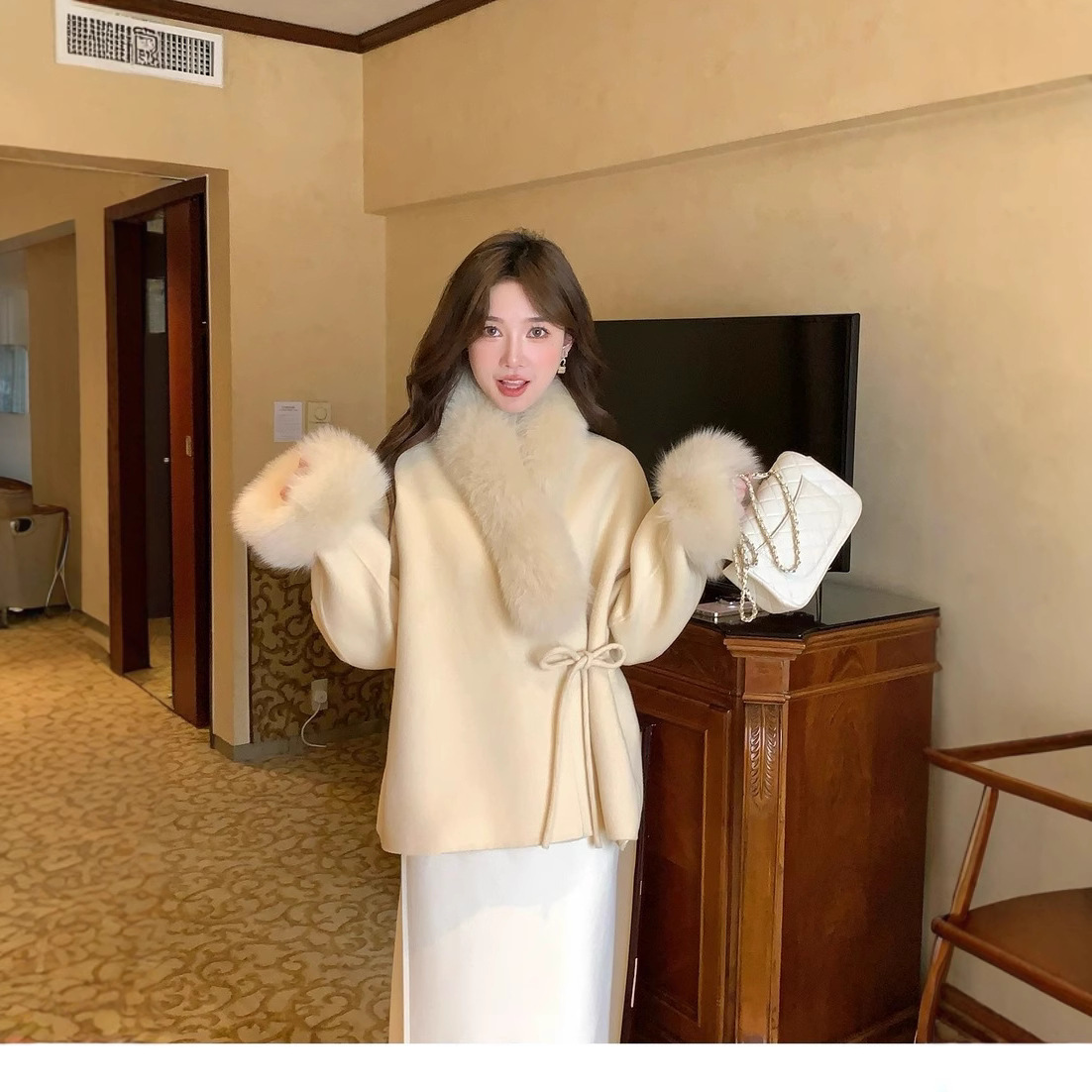 (2개) 앰버 울 코트 여자 짧은 양면 캐시미어 코트 폭스 모피 2024 새로운
