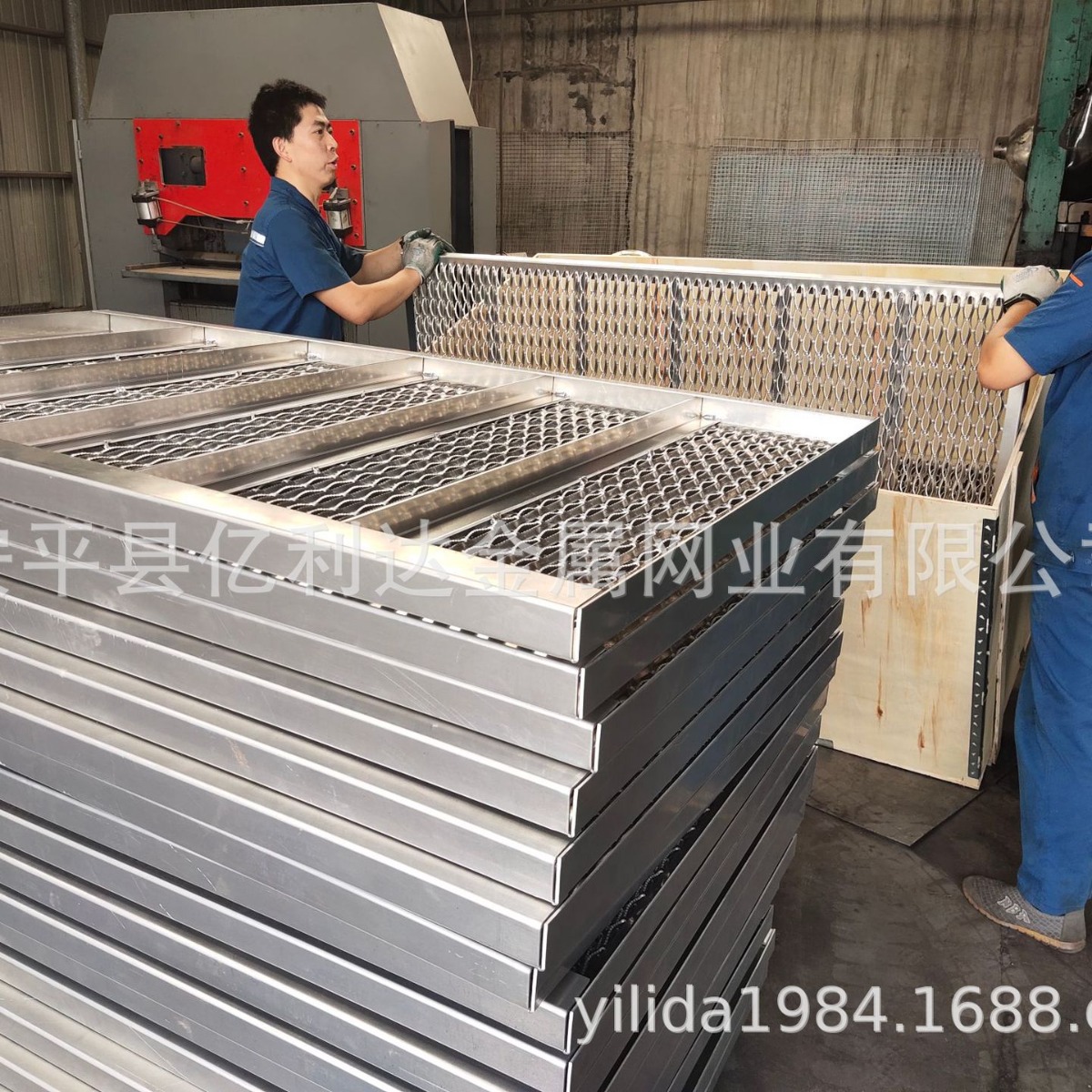 源头厂家 鳄鱼嘴脚踏网 起鼓防滑网 凸起脚踏网 汽车脚踏网网板