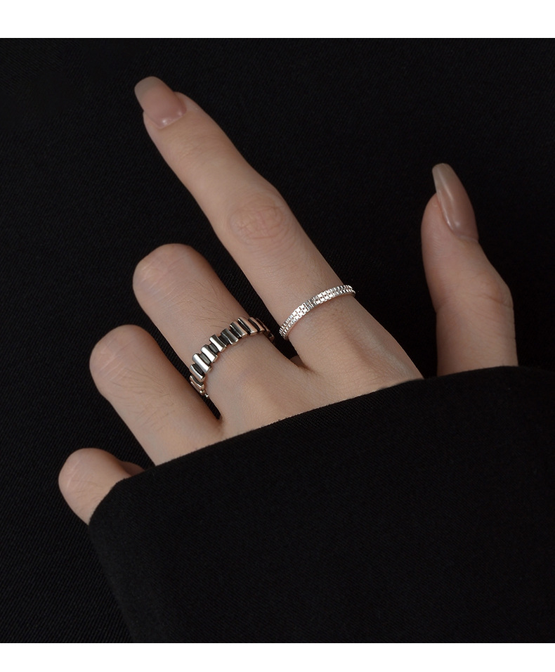 Antique Style Thai Silver Vertical Stripe Adjustable Bracelet_voghion.com