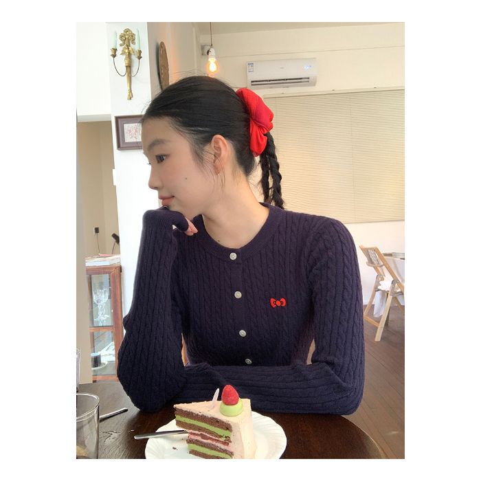 温柔风麻花针织开衫女春秋韩系穿搭毛衣外套修身收腰裙摆短款上衣|undefined