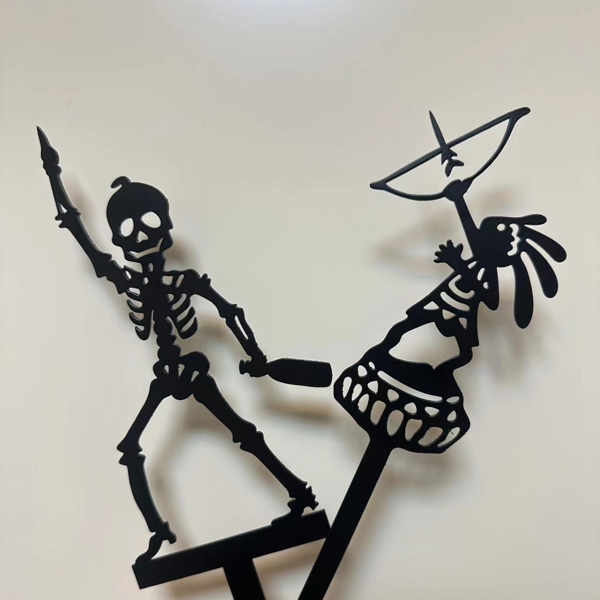 Metal Crafts, Personalized Outdoor Camping Creativity, Skull Stand, Archery Figure, Mosquito Coil Metal Holder