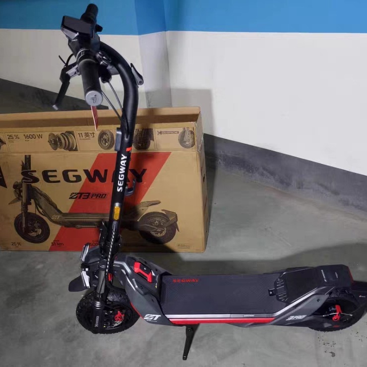 No. 9 ZT3 Pro Original Authentic Two-Wheel Electric Scooter, Foldable Adult Transport Vehicle