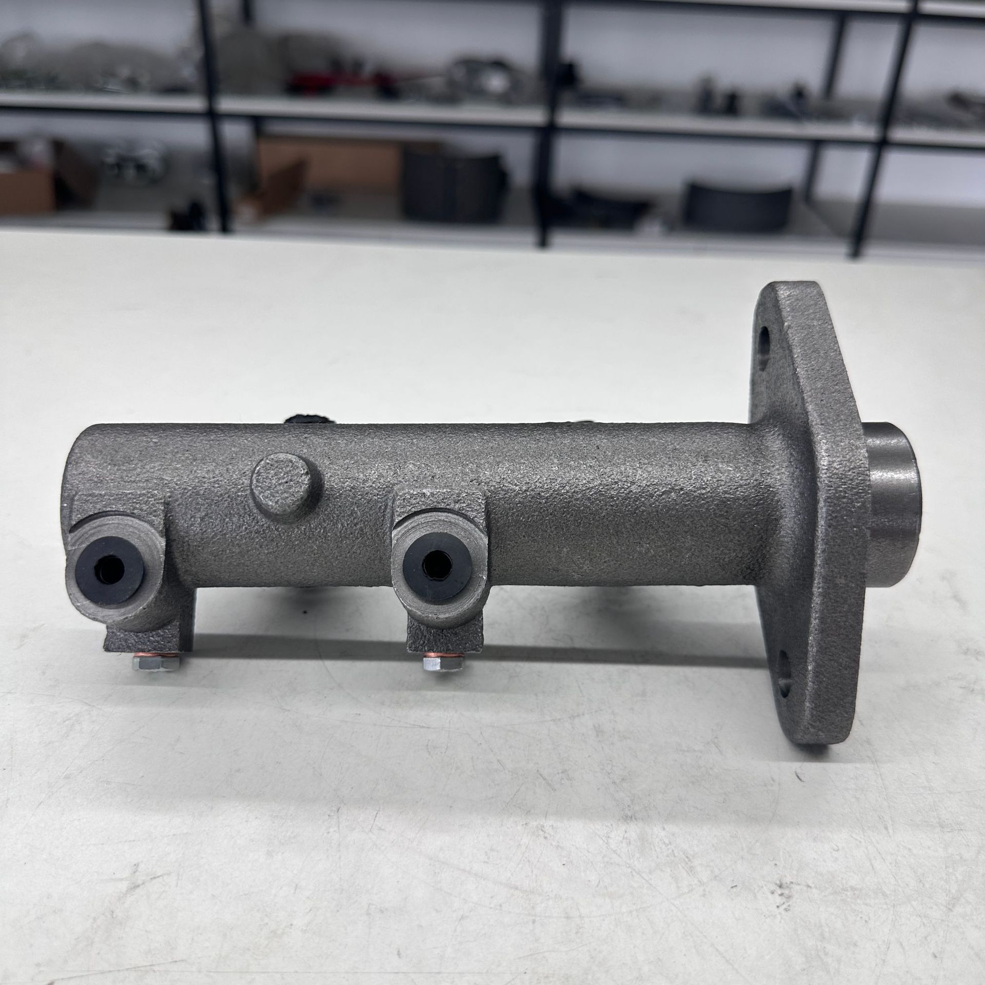 58620-5H050 58620-5H000 for Hyundai Hd65 Hd72 Brake Master Cylinder