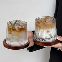 クリエイティブなフラットタイプのカップ付きグラスウイスキーカップコーヒーカップジュースカップビールカップ