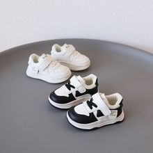 宝宝童鞋婴幼儿学步鞋底帮女童板鞋男童运动鞋秋季黑白经典百搭款