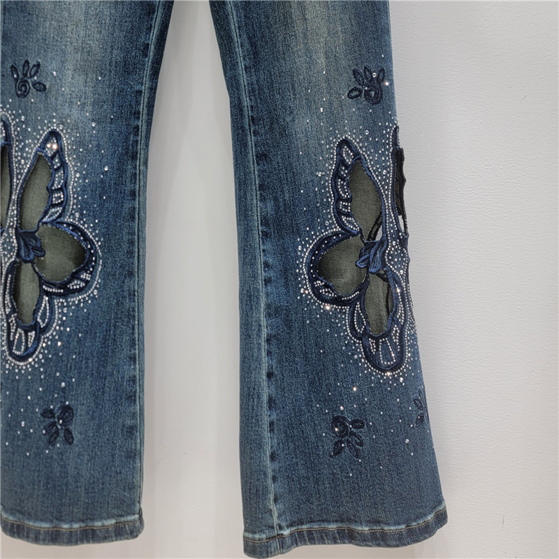 Agujero caliente jeans pantalones de micro-diámetro para mujeres 2026 primavera y verano nuevos productos europeos de cintura alta delgada hacer pantalones viejos