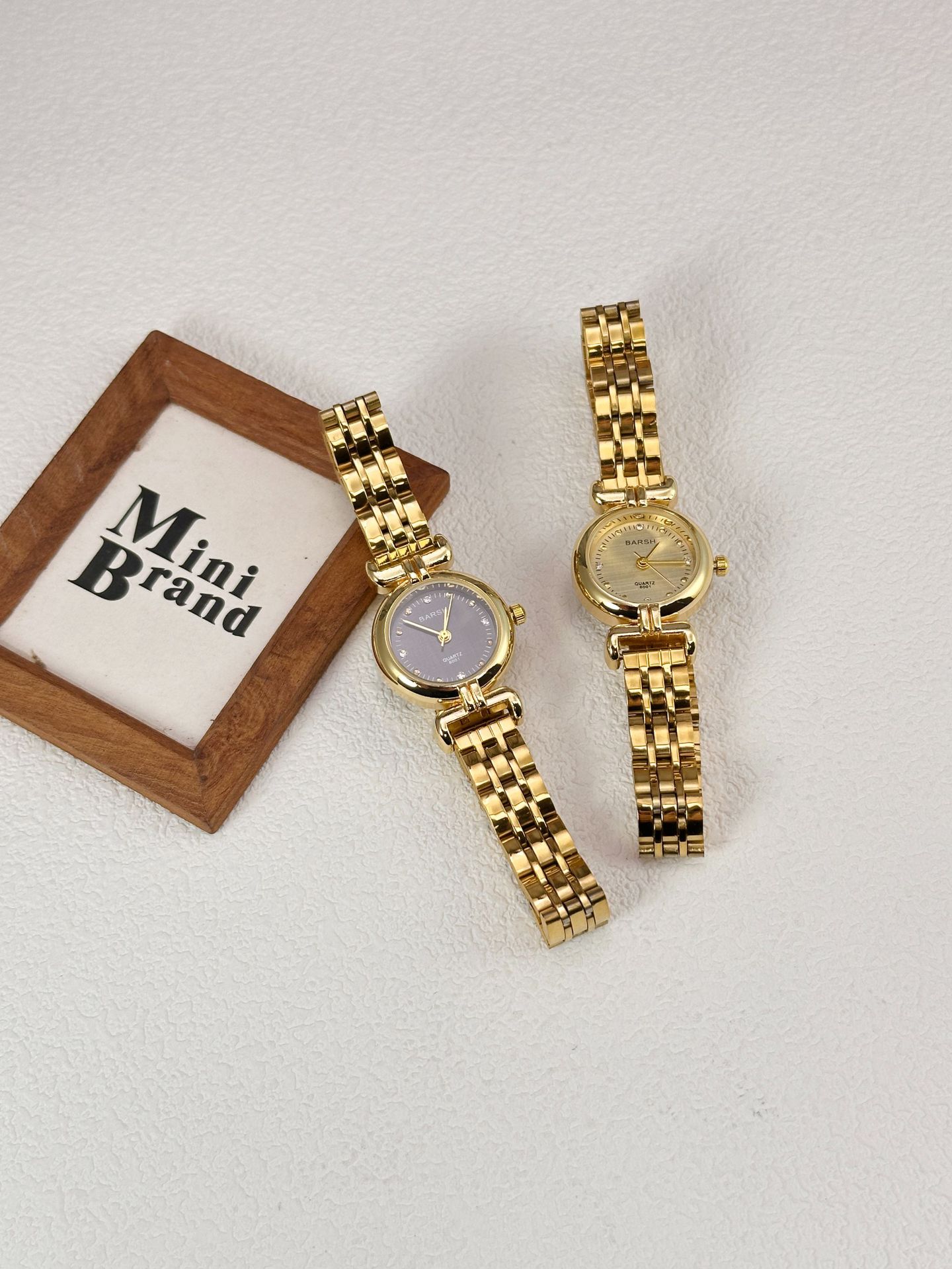50g Weight Ordinary Glass Mirror Material Stainless Steel Strap Material Watch Classification Pointer Display Type Folding Buckle Buckle Style Round Dial Shape Holiday, Daily Occasion Quartz Movement Solid Color Pattern All Seasons Season Women's Gender Vintage Style, Classic Style Style Vintage Style Classic Style Solid Color Other Printing (Printing) Quartz Watch 15