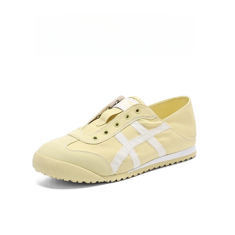 Two-Wear Thin German Training Shoes for Women 2025 Summer New Style Lazy One-Leg Soft Sole Breathable Versatile Casual Sneakers Two-Wear Thin German Training Shoes for Women 2025 Summer New Style Lazy One-Leg Soft Sole Breathable Versatile Casual Sneakers