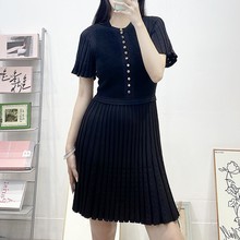 南油高端女装法式经典黑植绒拼接针织裙显瘦收腰圆领百褶连衣裙女