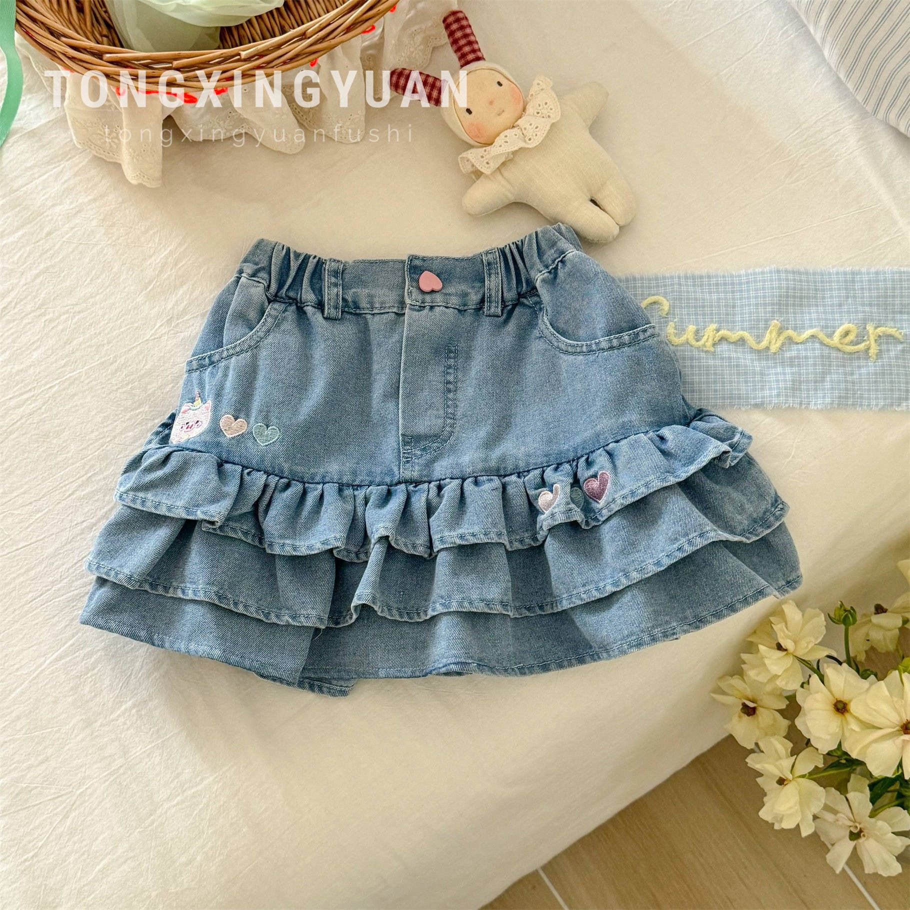 Niña redonda estrella infantil falda corta de mezclilla verano fino nuevo estilo femenino bebé ropa exterior falda caliente de cinco puntos para niños marea