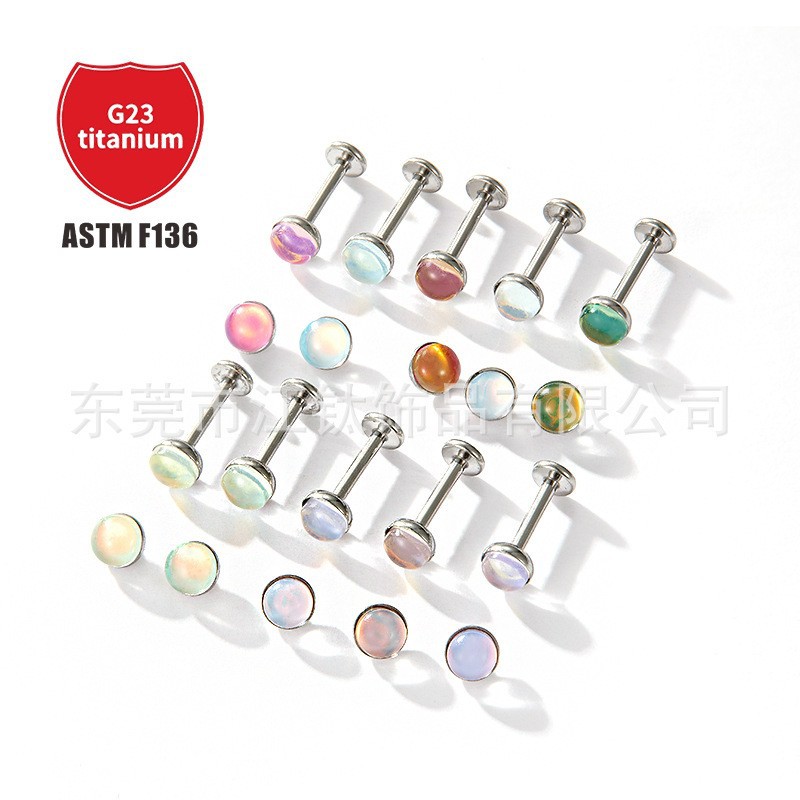 Pointed titanium steel lip stud product view
