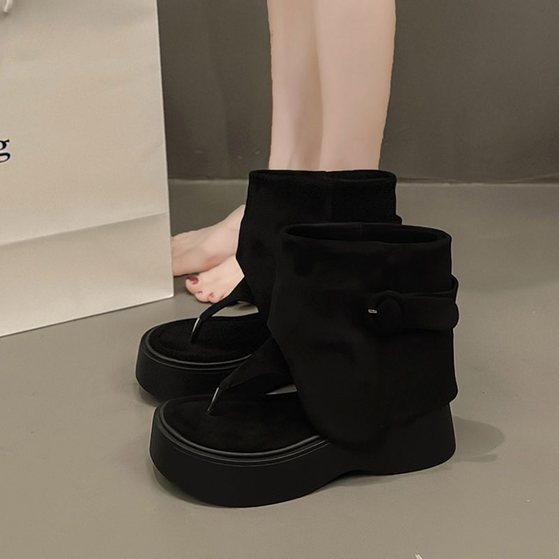 Sandalias de mujer de primavera de 2026 nuevo nicho de diseño de botas de sandallas de suela gruesa de estilo retro sandalias de barril corto