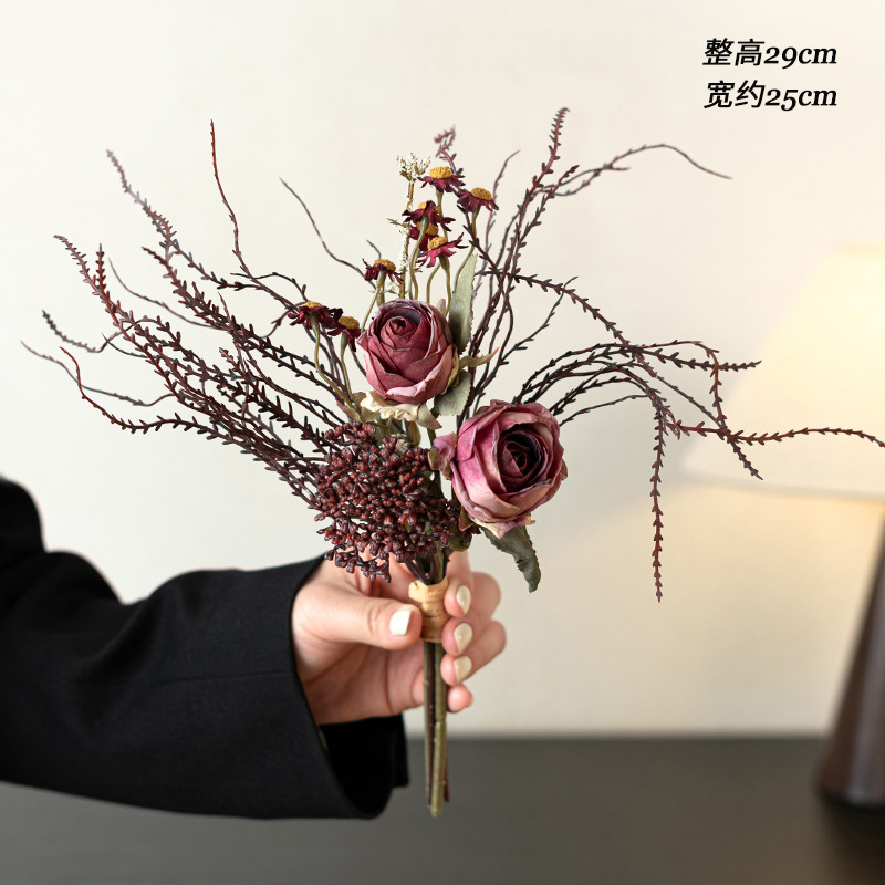 Bouquet d'herbe de corail de Vénus à l'ananas rouge d'automne