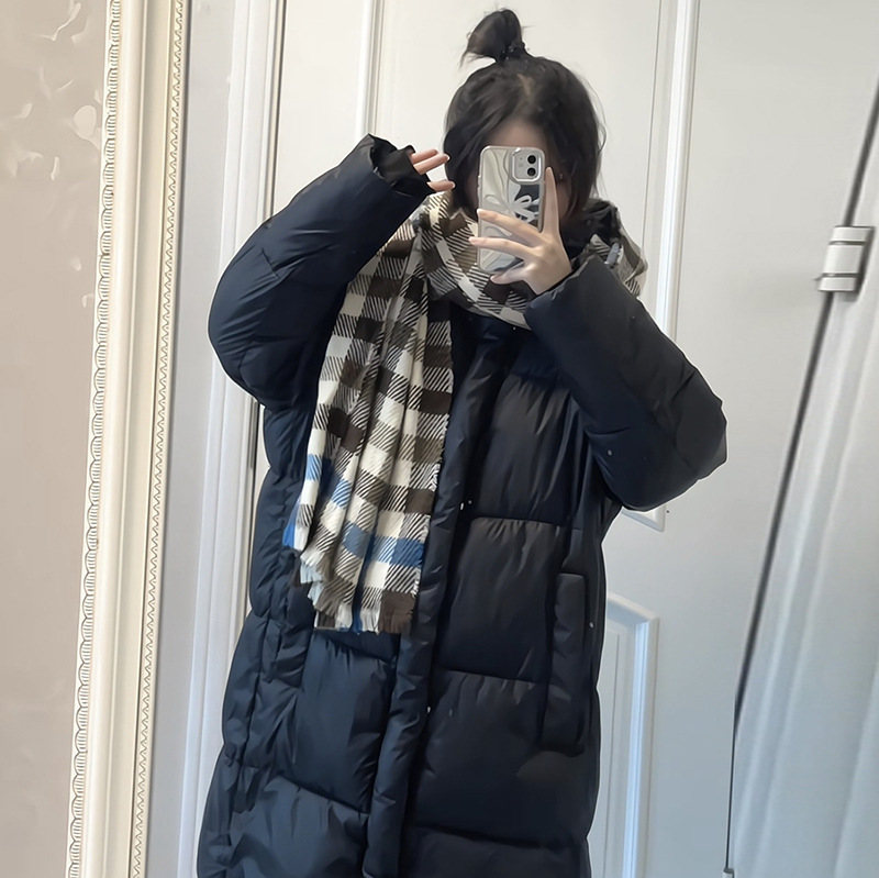 Ropa de algodón para mujeres de rodillas largas 2025 invierno nuevo estilo coreano chaqueta de algodón suelta estudiantes de capa de algodón de pluma gruesa