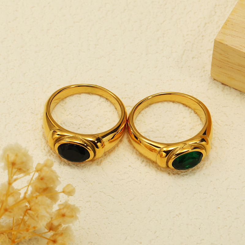 Retro Oval Titanium Steel Inlay Zircon Rings 1 Piece display picture 22