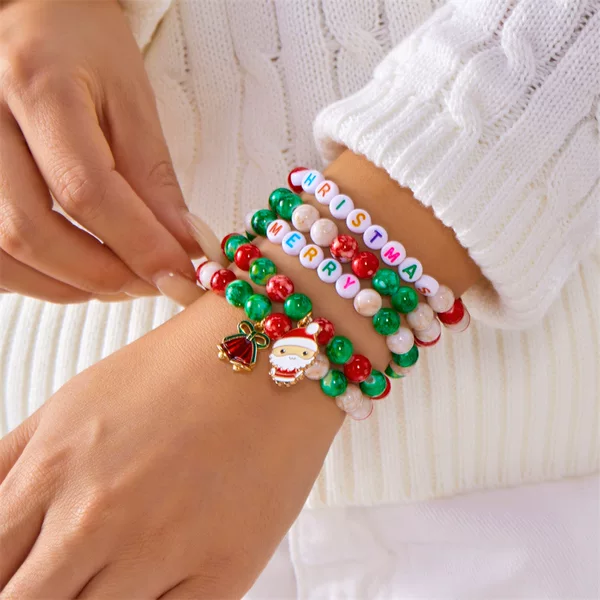 European and American Cross-Border Christmas Beaded Bracelet, Versatile Christmas Reindeer, Christmas Tree, Snowflake, Pearl, Glass Crystal Bracelet