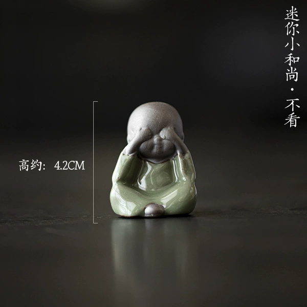 02_Ge Kiln Purple Clay-Little Monk-Don’t Look