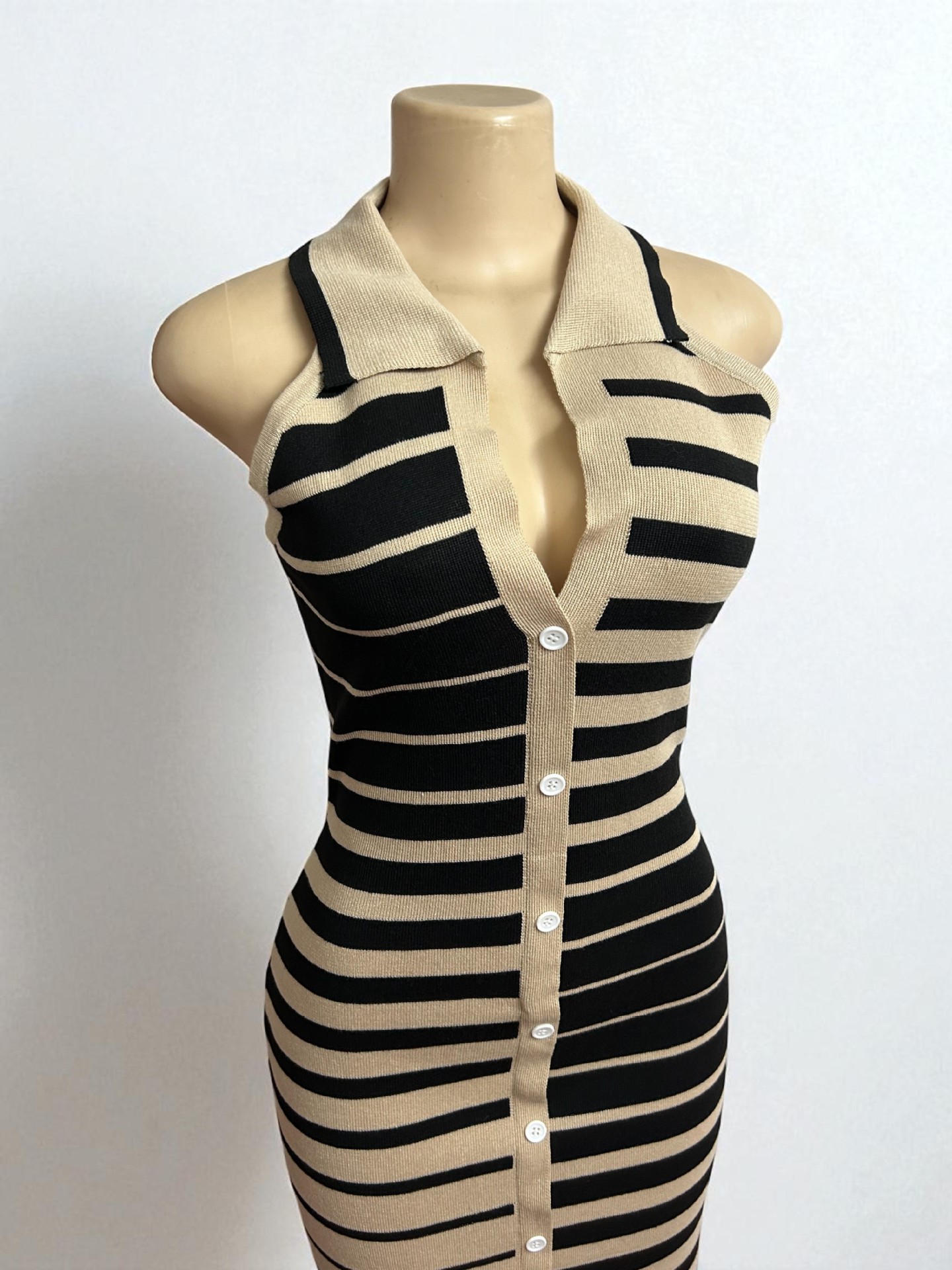 GraceChic 2025 Nuovo vestito estivo in maglia a righe bianche e nere per le donne taglie forti transfrontaliere Commercio estero africano da donna_voghion.com