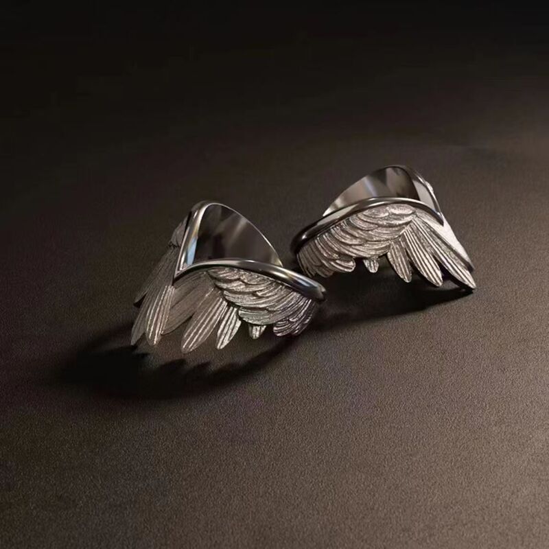 Creative new angel wings ring for men and women neutral wind heart-shaped protective posture wing opening adjustable ring Creative new angel wings ring for men and women neutral wind heart-shaped protective posture wing opening adjustable ring