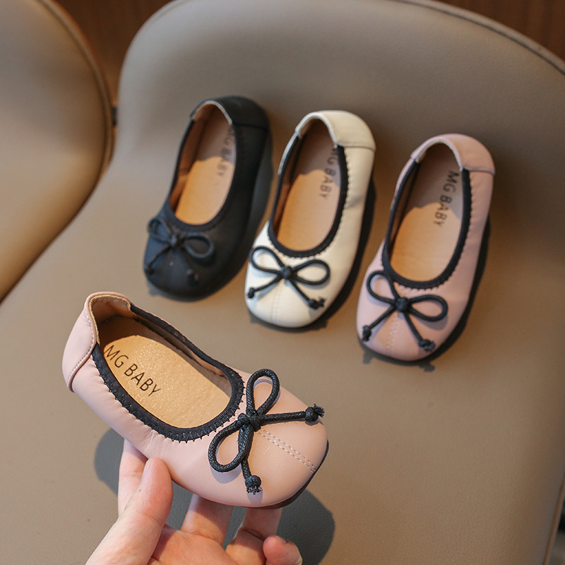 New Bow Small Leather with Shallow Mouth Soft Sole Girl's Princess Dance Spring and Autumn Children's Single Shoes_voghion.com