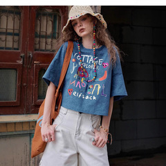 妖精のポケットピンク落書きプリント半袖 Tシャツ女性のための 2025 夏の新しいルーズカジュアルショートトップ