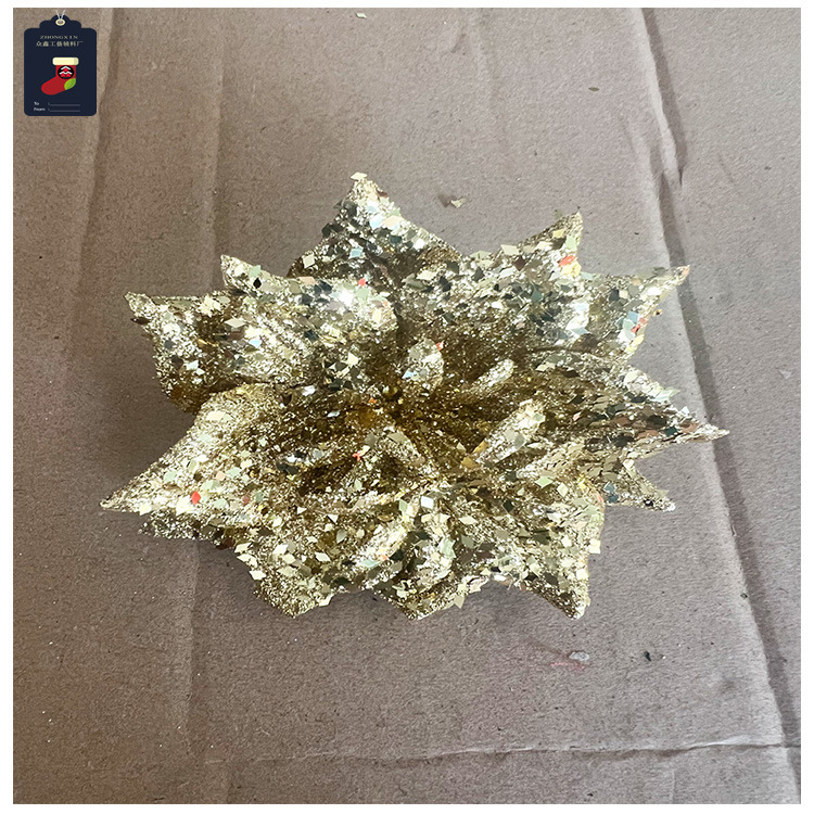 Realistic decorative accessory