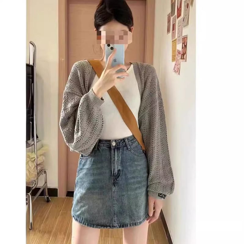 Korean Style Hollow Knitted Sweater Cardigan Blouse Women's 24 Years Summer Elegant Grey Loose Sunscreen Shawl Coat Top Korean Style Hollow Knitted Sweater Cardigan Blouse Women's 24 Years Summer Elegant Grey Loose Sunscreen Shawl Coat Top