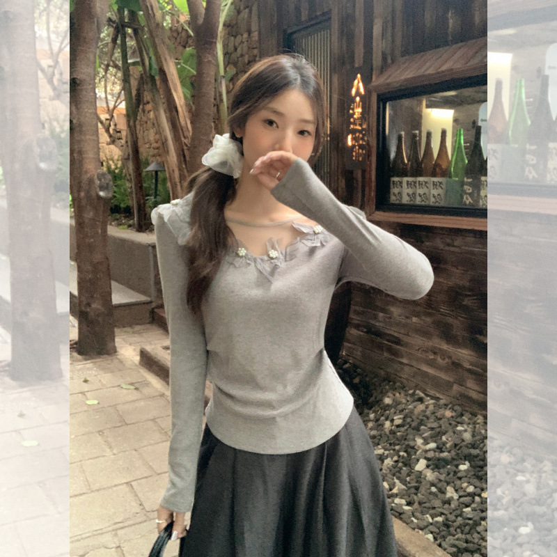 Korean Style in Cream Pure Lust Lace Flower Splicing Design Long-Sleeved T-Shirt Women's New Inner Top