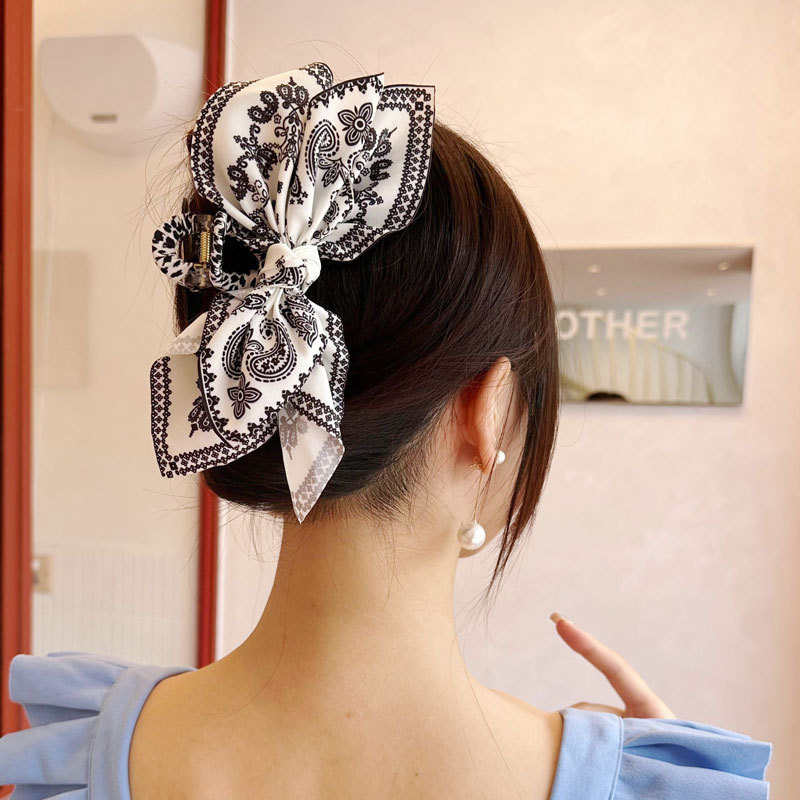 法式經典腰果花愛心雙面抓夾高級感蝴蝶結頭飾髮夾後腦勺鯊魚夾子