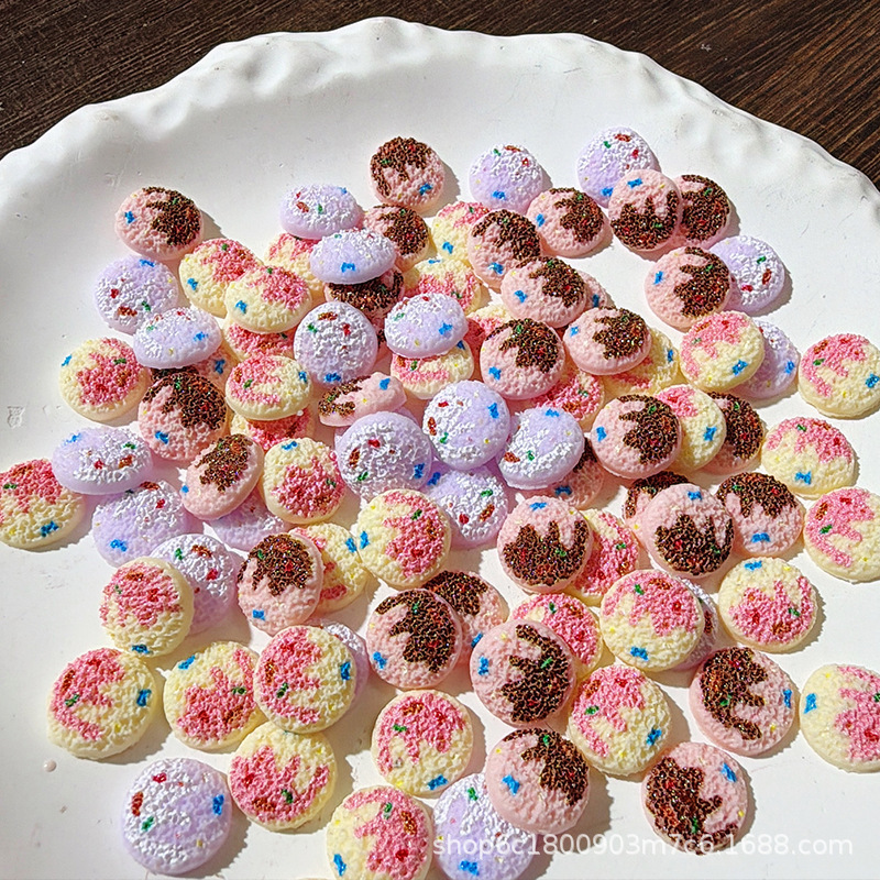 Popular artificial sugar cake, cookie, donut resin food toy, handmade ball, squeeze and fill DIY accessories Popular artificial sugar cake, cookie, donut resin food toy, handmade ball, squeeze and fill DIY accessories