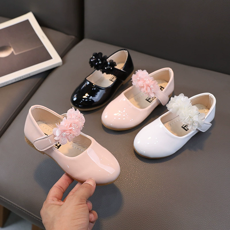Кожаная обувь принцессы для девочек, кружевная детская обувь со стразами в Корейском стиле для девочек, черная обувь для выступлений, Маленькая детская одиночная обувь для средней школы, обувь, цветы