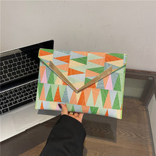 个性贴边信封包包女2024新款夏季休闲大容量手拿包手机包腋下包