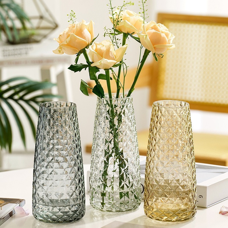 Modern Simple Transparent Color Diamond Vertical Strip Glass Vase High Color Value Living Room Bedroom Flowers Dried Flower Vase