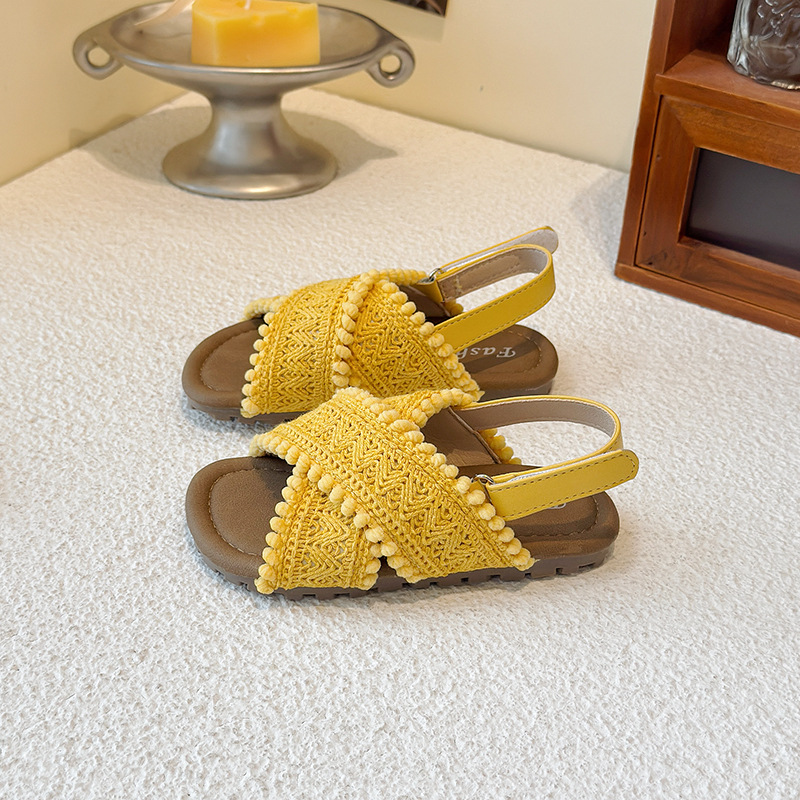 Ethnic retro summer sandals