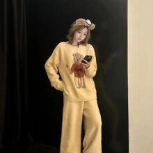 2025�ﶬ��Ӻ��n��ɐ�С��ᘿ���߅�q˯��Ů��ů�Ҿӷ��ɼ����b