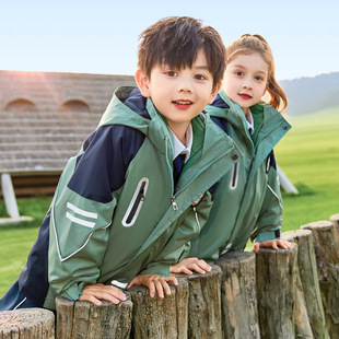 ���С�W����ͯ�Gɫ�_�h�������׳�����У�������b�׃��@�@������