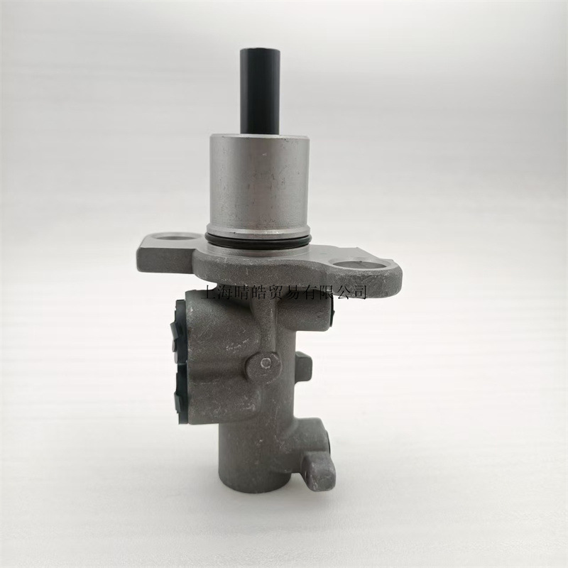 4D0611021A Is Suitable for Audi A4A6A7A8 Volkswagen Passat B5 Lingyu Brake Master Cylinder Brake Master Cylinder