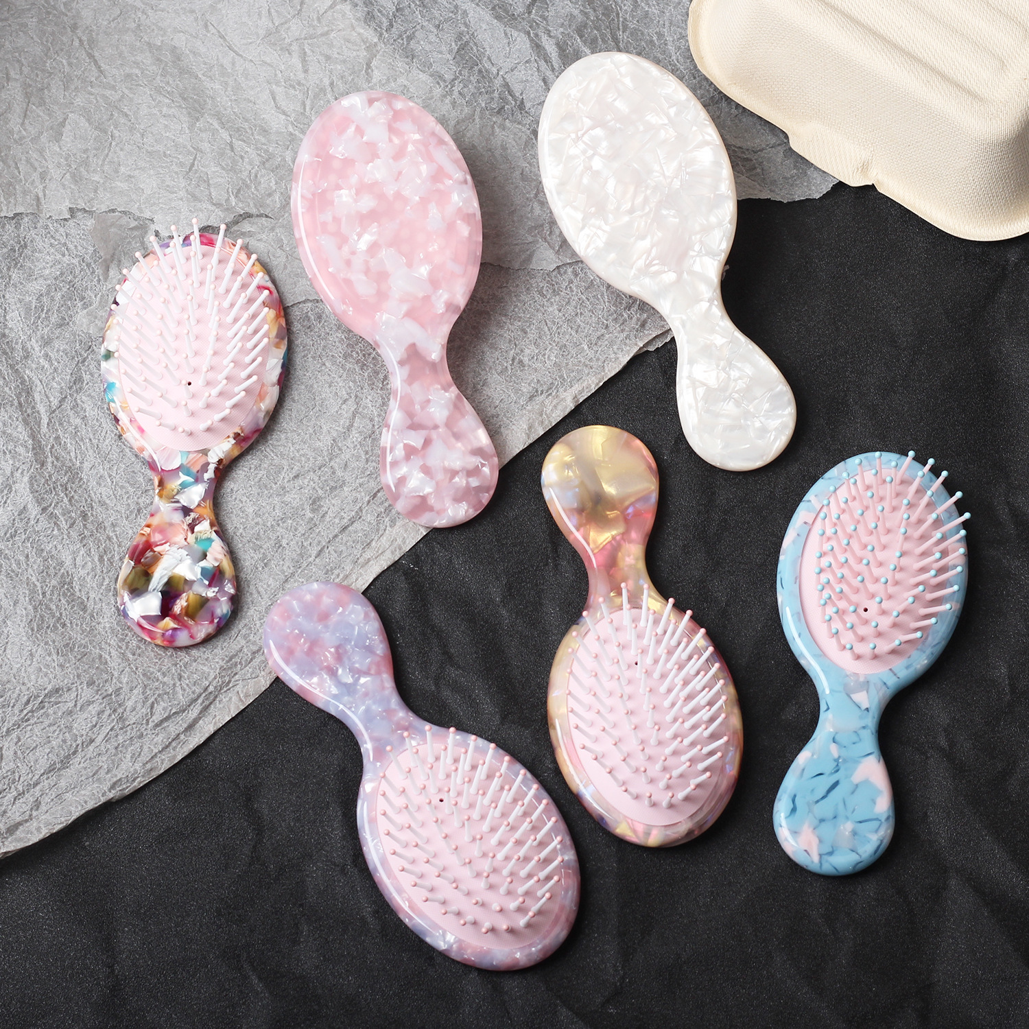 Nuevo peine de acetato con airbag para niños, cepillo para el cabello lindo y elegante para niñas, pequeño peine de masaje portátil. image 4