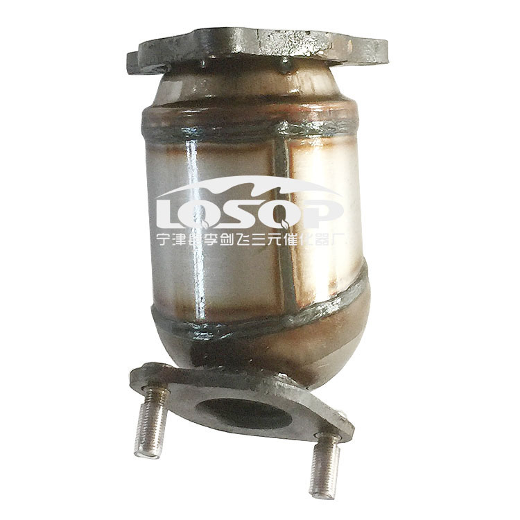 Factory direct supply for Chery Qiyun 1.5 Fengyun high standard three-way catalytic converter automobile exhaust pipe
