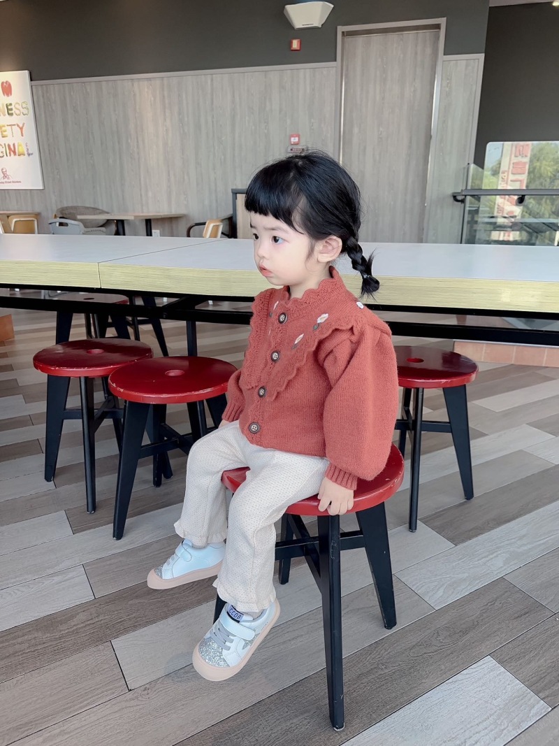 Girls Cardigan Sweater Embroidered Floral Knitted Autumn Winter_voghion.com