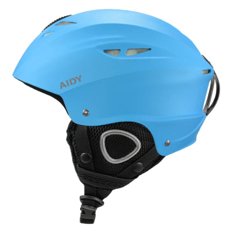 Source manufacturers spot ski helmets suitable for indoor and outdoor single and double ski sports helmets can be a generation of hair